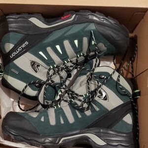 Salomon Women's Quest Prime Hiking Boots